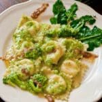 Ravioli di patate e prescinseua con crema di broccoletti e acciughe (primo premio pane e olio 2012) | Agriturismo Il Castagneto - Castiglione Chiavarese | Liguria |